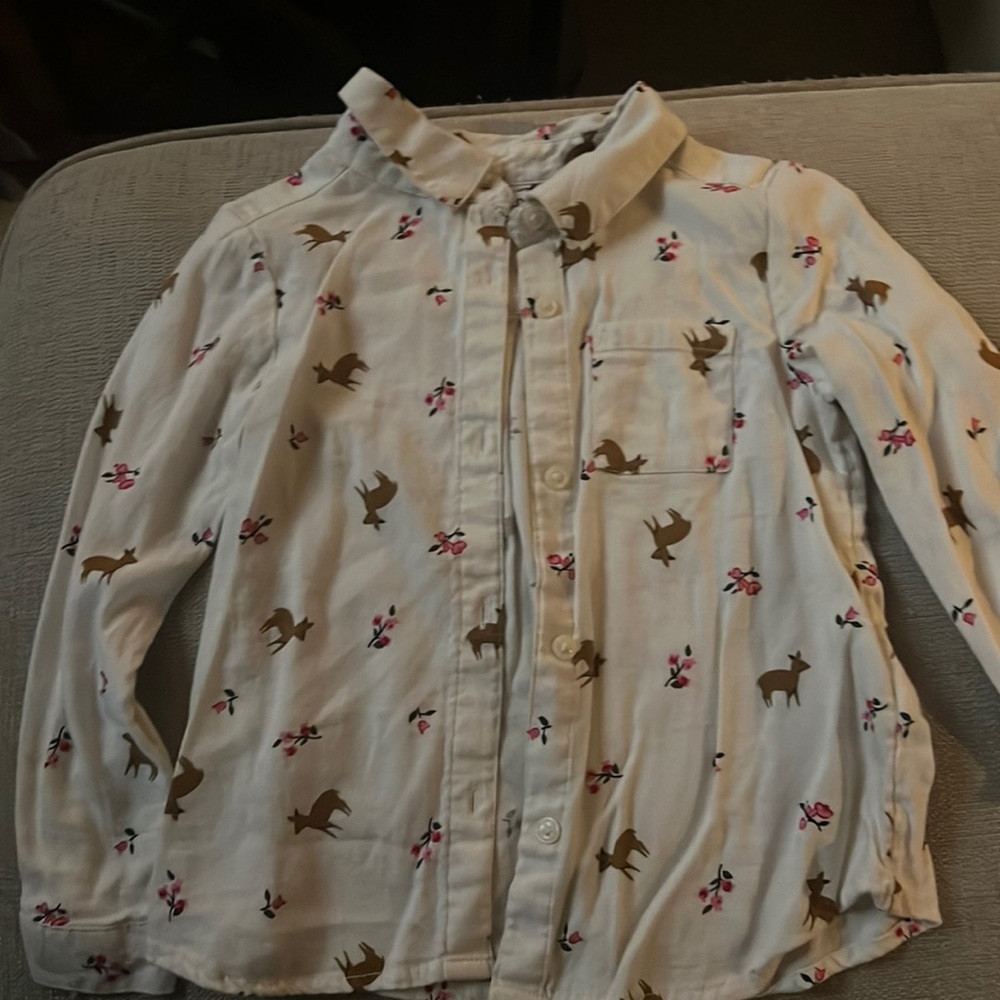 Old navy button down shirt
